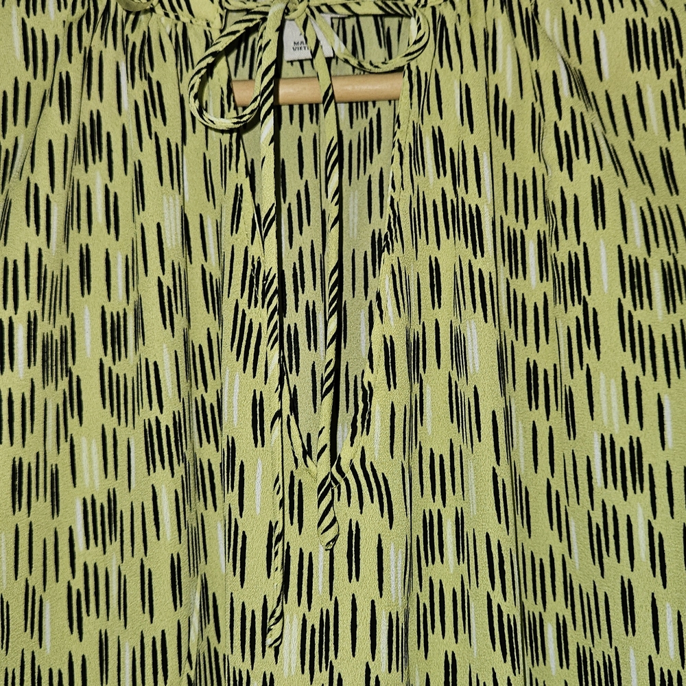 Worthington Lime Green and Black Blouse